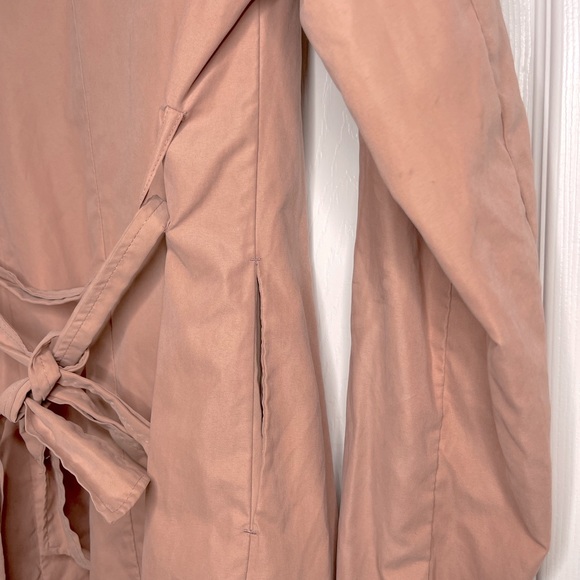 Jacket - Picture 8 of 12